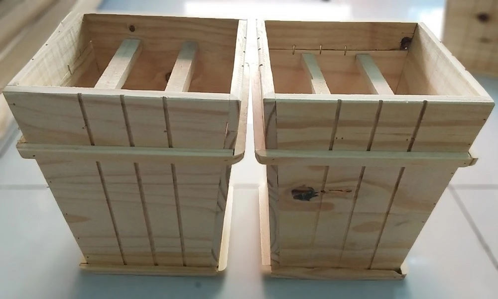 Chậu gỗ cắm hoa hình thang