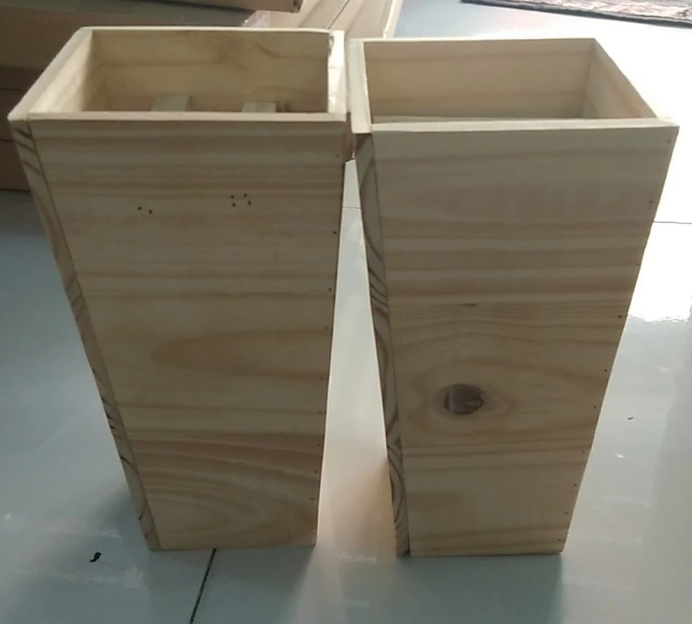 Chậu gỗ cắm hoa hình thang cao