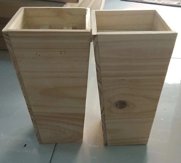 Hộp gỗ cắm hoa hình thang cao