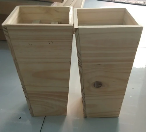 Chậu gỗ cắm hoa hình thang cao
