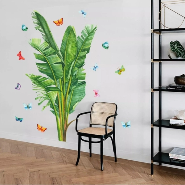 Decal dán tường lá chuối xanh và những chú bướm sắc màu