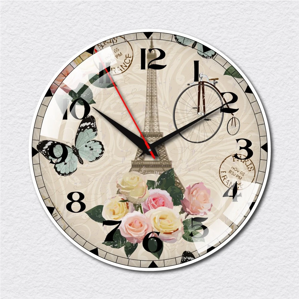 Đồng hồ vintage tháp và hoa