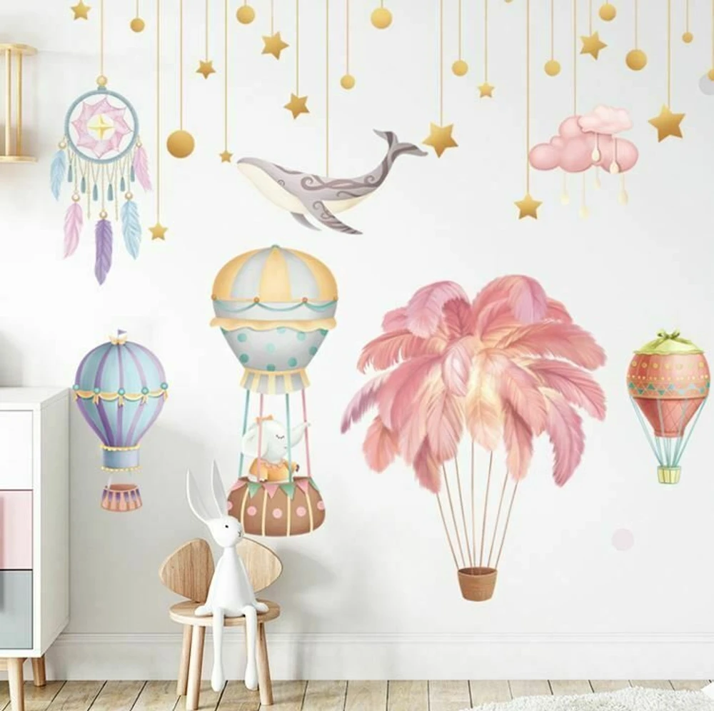 Decal dán tường khinh khí cầu sắc màu