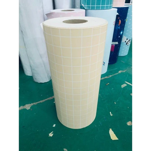 Giấy Dán Tường Sọc Ô Vuông Màu Vàng Kem Cuộn 0,45x10m