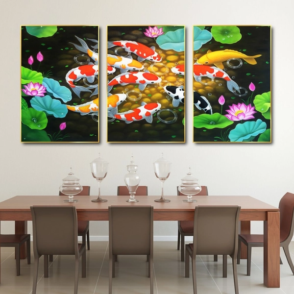 Tranh cửu ngư quần hội bên sen hồng