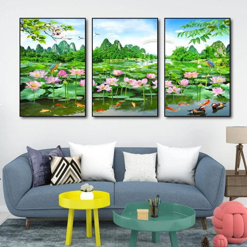 Tranh treo tường hồ sen và núi
