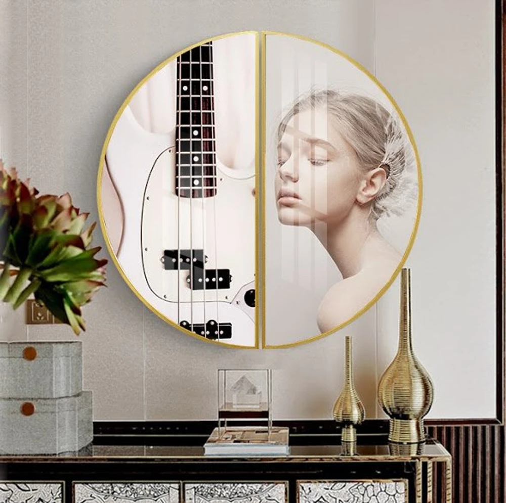 Tranh Bán Nguyệt Cô Gái Nghệ Thuật