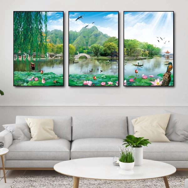 Tranh treo tường cảnh hồ sen và cây cầu