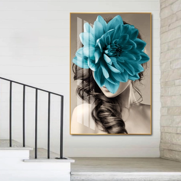 Tranh treo tường nghệ thuật cô gái và hoa xanh