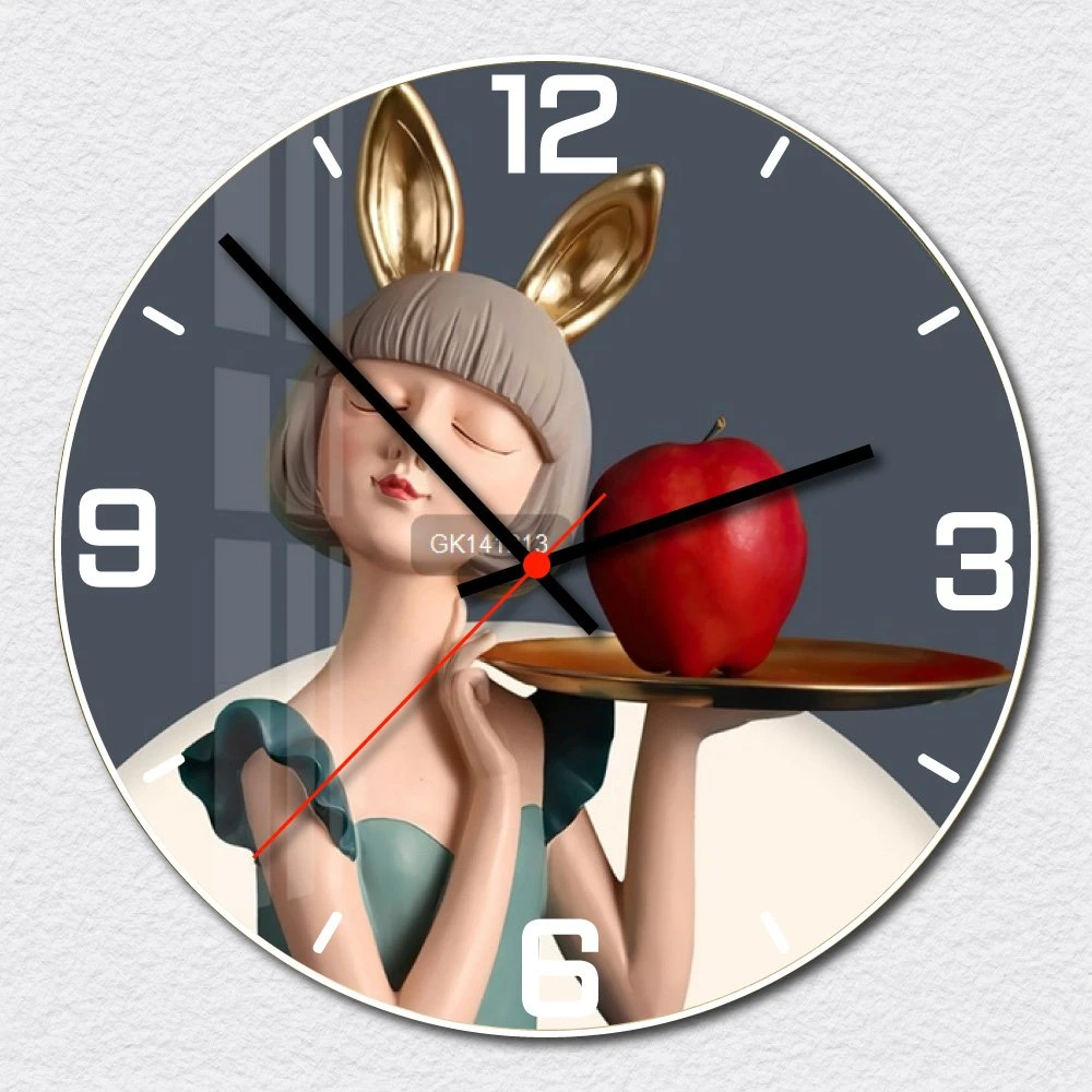 Đồng Hồ Vintage Cô Gái Thỏ Và Quả Táo Đỏ
