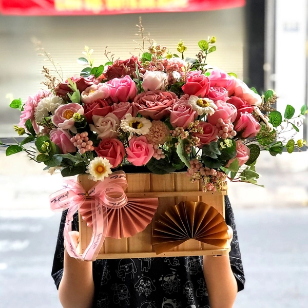 Lẵng hoa hồng sáp thơm để bàn - Tình yêu vĩnh cữu