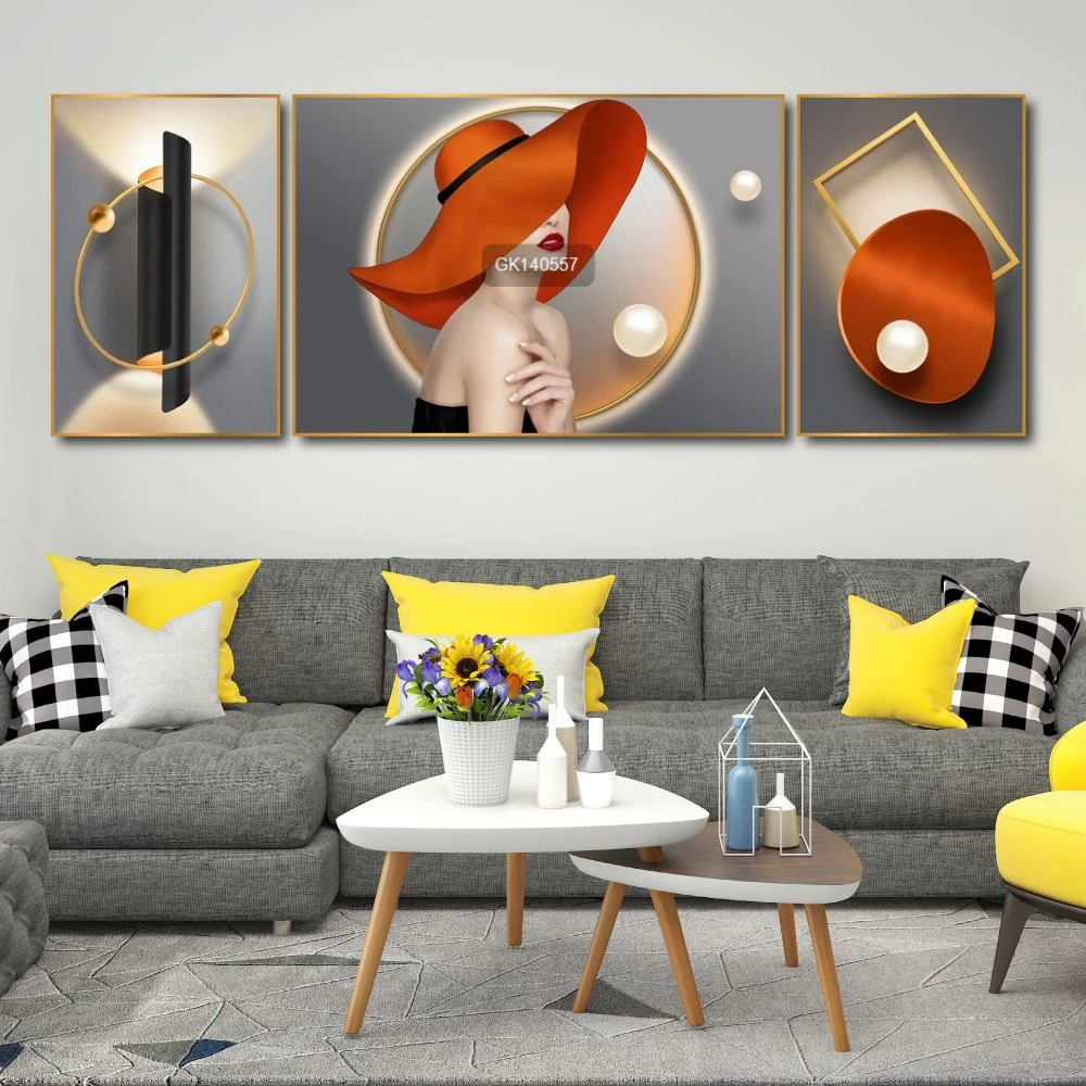 Tranh Treo Tường Cô Gái Và Chiếc Nón Nghệ Thuật