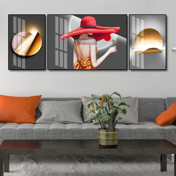 Tranh Treo Tường Cô Gái Và Chiếc Nón Nghệ Thuật