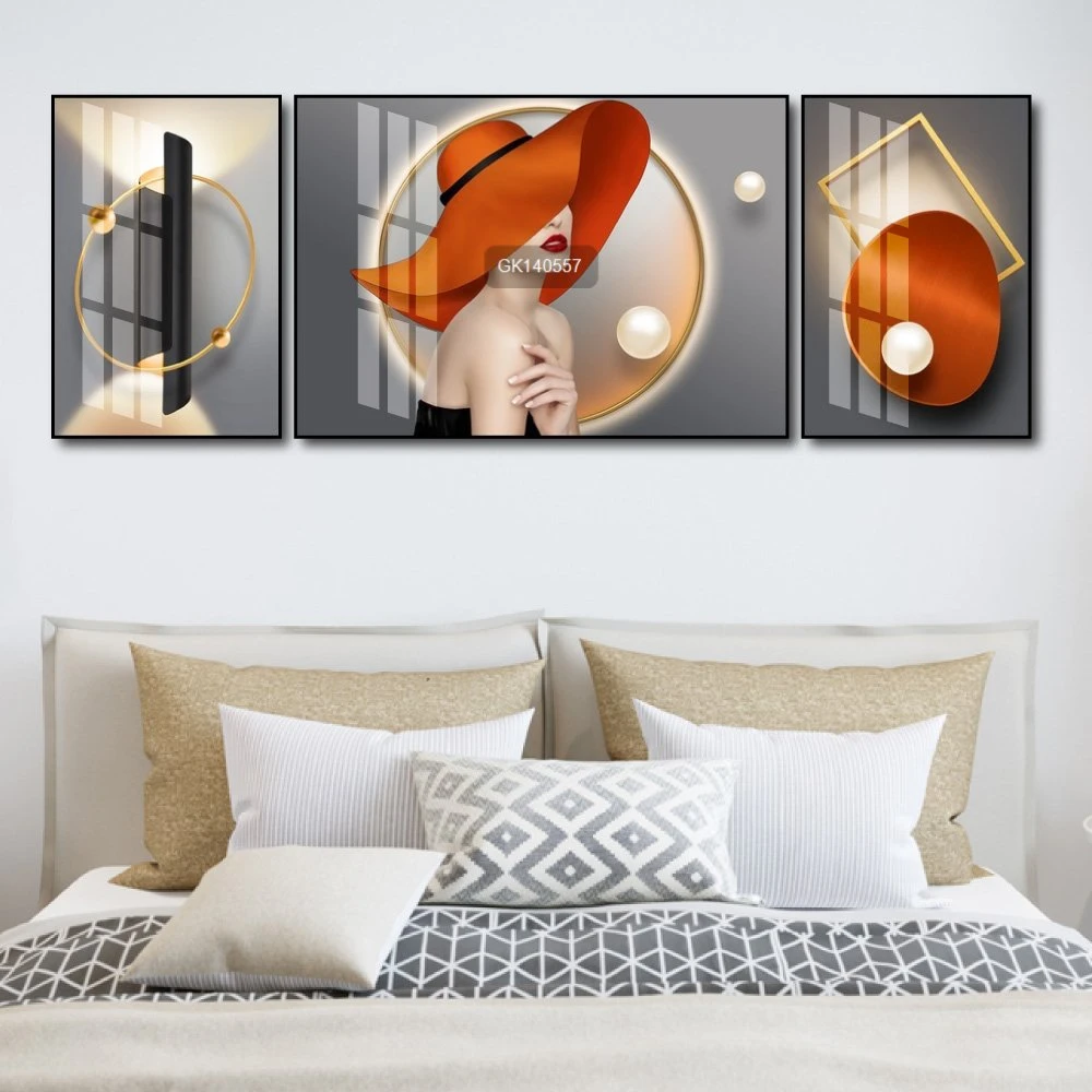 Tranh Treo Tường Cô Gái Và Chiếc Nón Nghệ Thuật