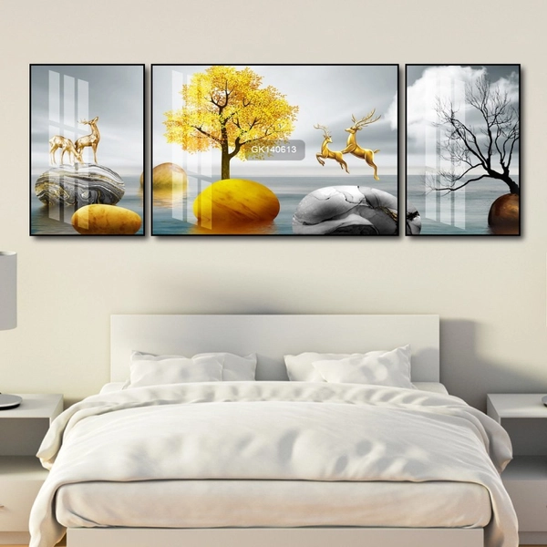 Tranh Treo Tường Hươu Và Cây Vàng Nghệ Thuật