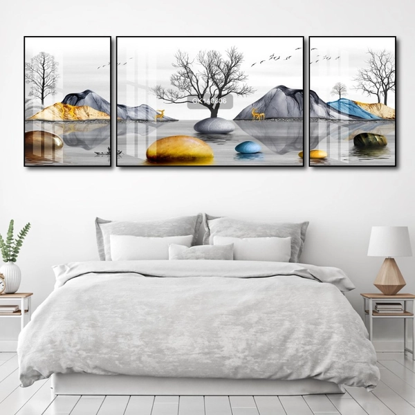 Tranh Treo Tường Hươu Vàng Và Núi Non