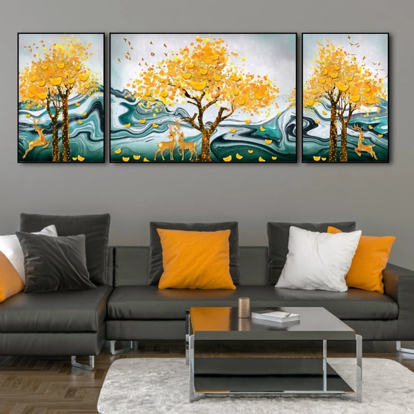 Tranh Treo Tường Hươu Và Cây Vàng Nghệ Thuật