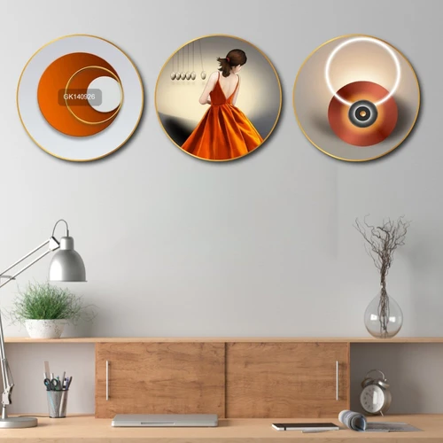 Tranh Tròn Treo Tường Cô Gái Nghệ Thuật