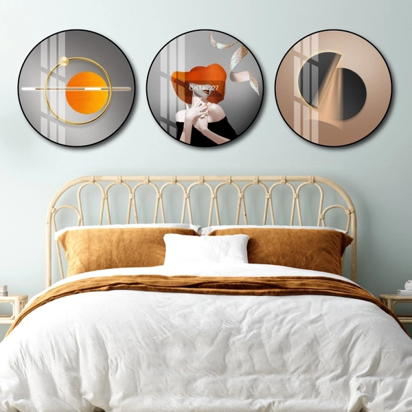 Tranh Tròn Treo Tường Cô Gái Nghệ Thuật