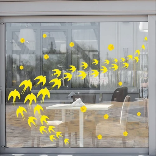 Decal trang trí tết én vàng đón xuân mẫu 3