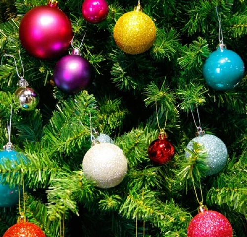 Đồ trang trí noel 6 quả châu kim tuyến