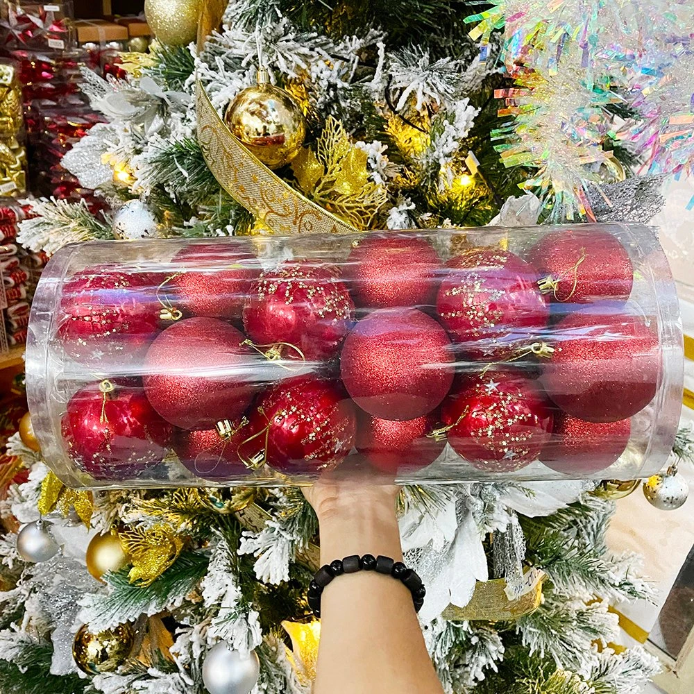 Hộp châu đỏ có họa tiết trang trí noel