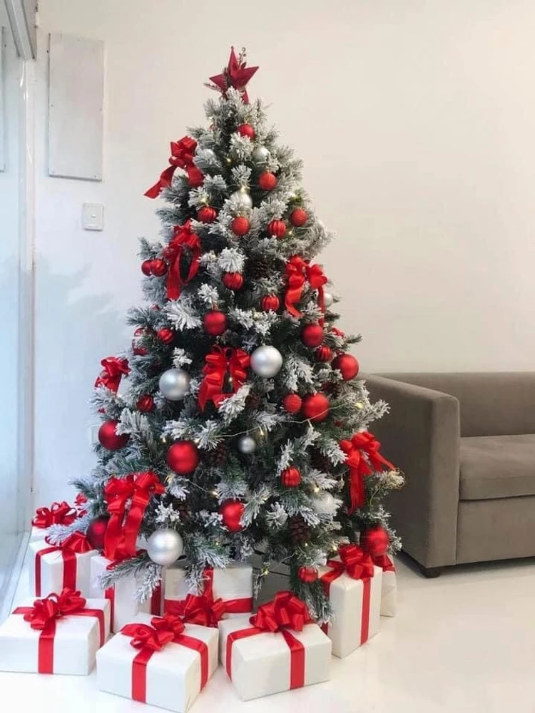 Cây thông noel phủ tuyết 1m8 full phụ kiện mẫu 15