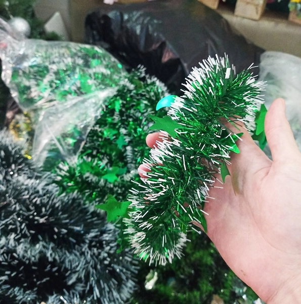 Dây chồn kim tuyến xanh lá phũ tuyết 2 mét trang trí noel