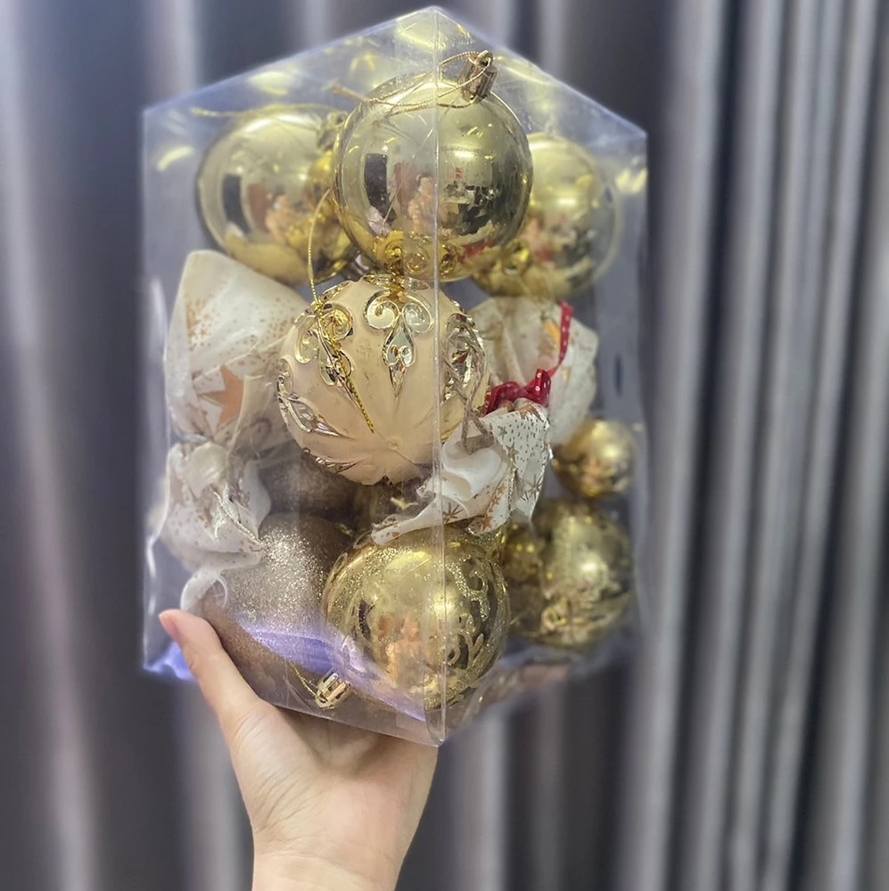 Hộp châu vàng kèm nơ trang trí noel