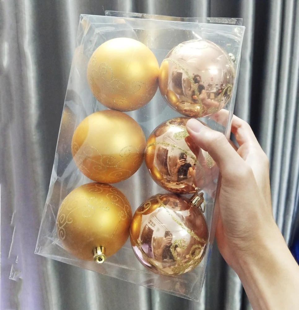 Hộp 6 quả châu 8cm họa tiết hoa văn sắc vàng