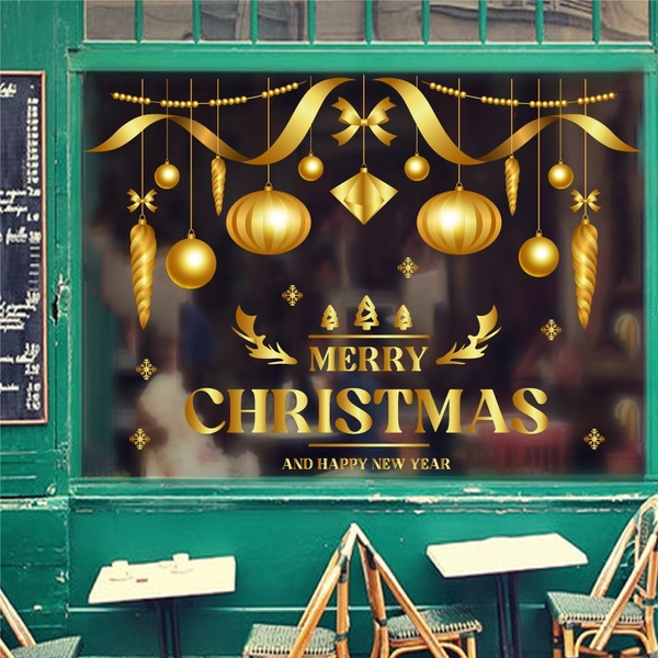 Decal trang trí noel merry christmas và đồ trang trí vàng
