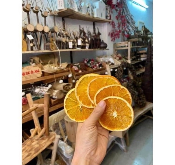 Cam 12 miếng sấy khô trang trí