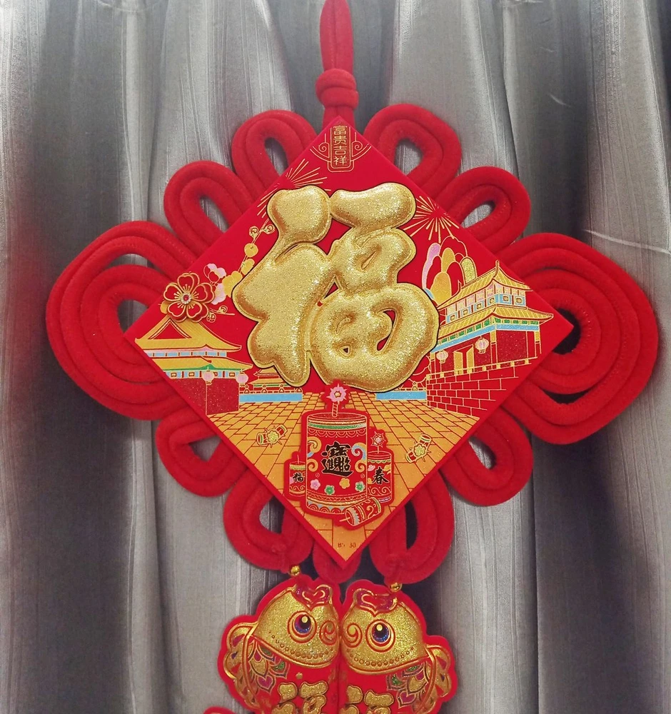 Liễn chữ phúc vàng pháo tết và cá chép lớn trang trí tết - 342