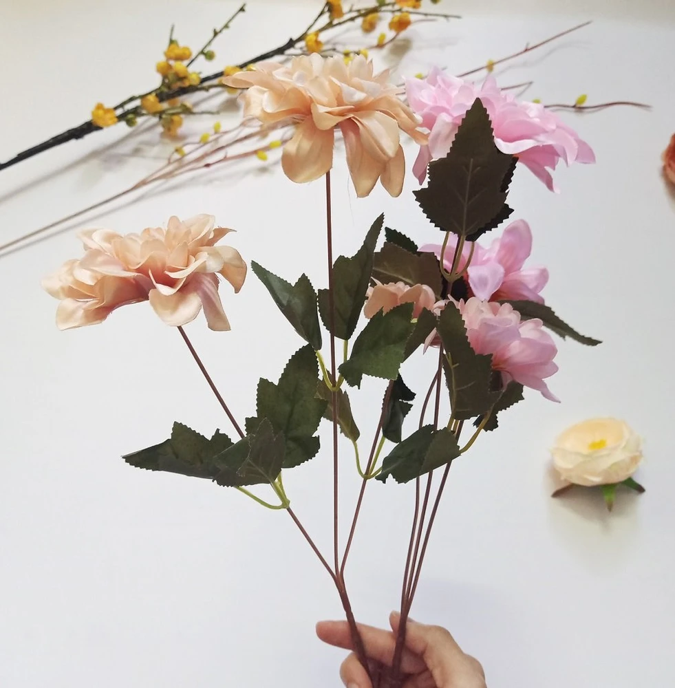 Cành hoa cúc tròn lụa giả trang trí tết