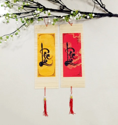 Liễn Mành Thư Pháp Chữ Lộc Đỏ Trang Trí Tết