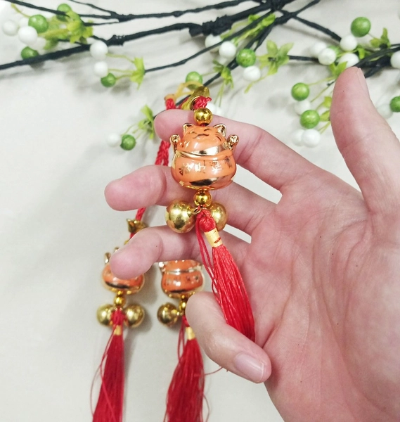 Dây lộc treo mèo thần tài vàng trang trí tết