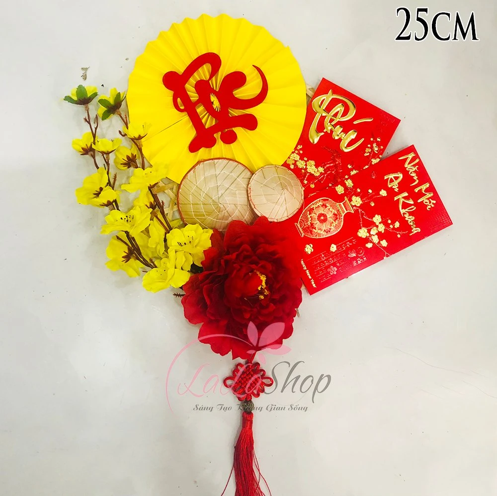 Mẹt chữ lộc đỏ và bao lì xì tết trang trí tết