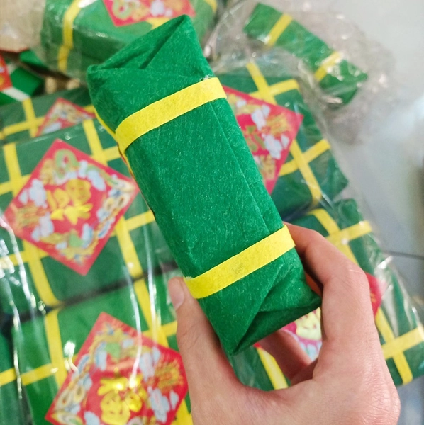 Mô Hình Bánh Chưng Bằng Vải Nỉ Cao Cấp Trang Trí Tết