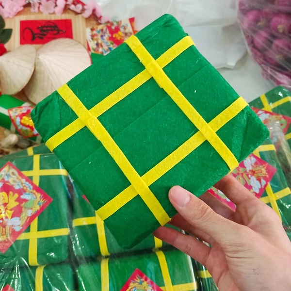 Mô Hình Bánh Chưng Bằng Vải Nỉ Cao Cấp Trang Trí Tết