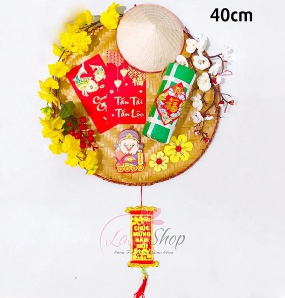 Mẹt tết thần tài và bánh tét trang trí Tết