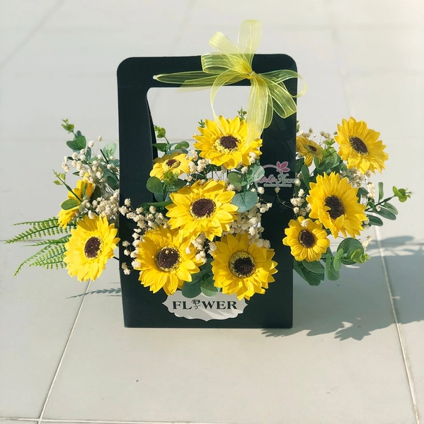 Giỏ hoa sáp hướng dương niềm tin