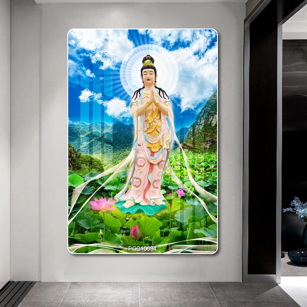 Tranh phật quan âm đứng giữa hồ sen