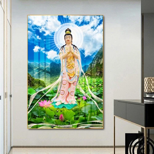 Tranh phật quan âm đứng giữa hồ sen