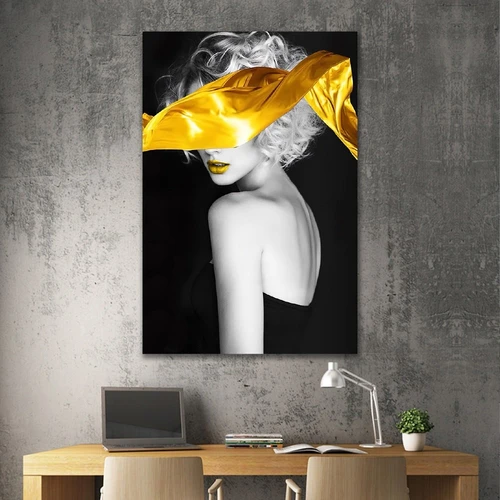 Tranh treo tường cô gái nghệ thuật sắc vàng