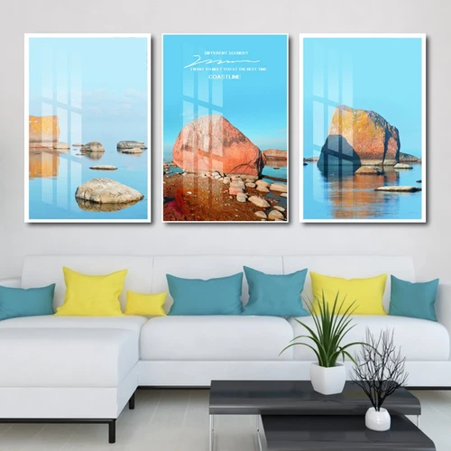 Bãi biển và hòn đá