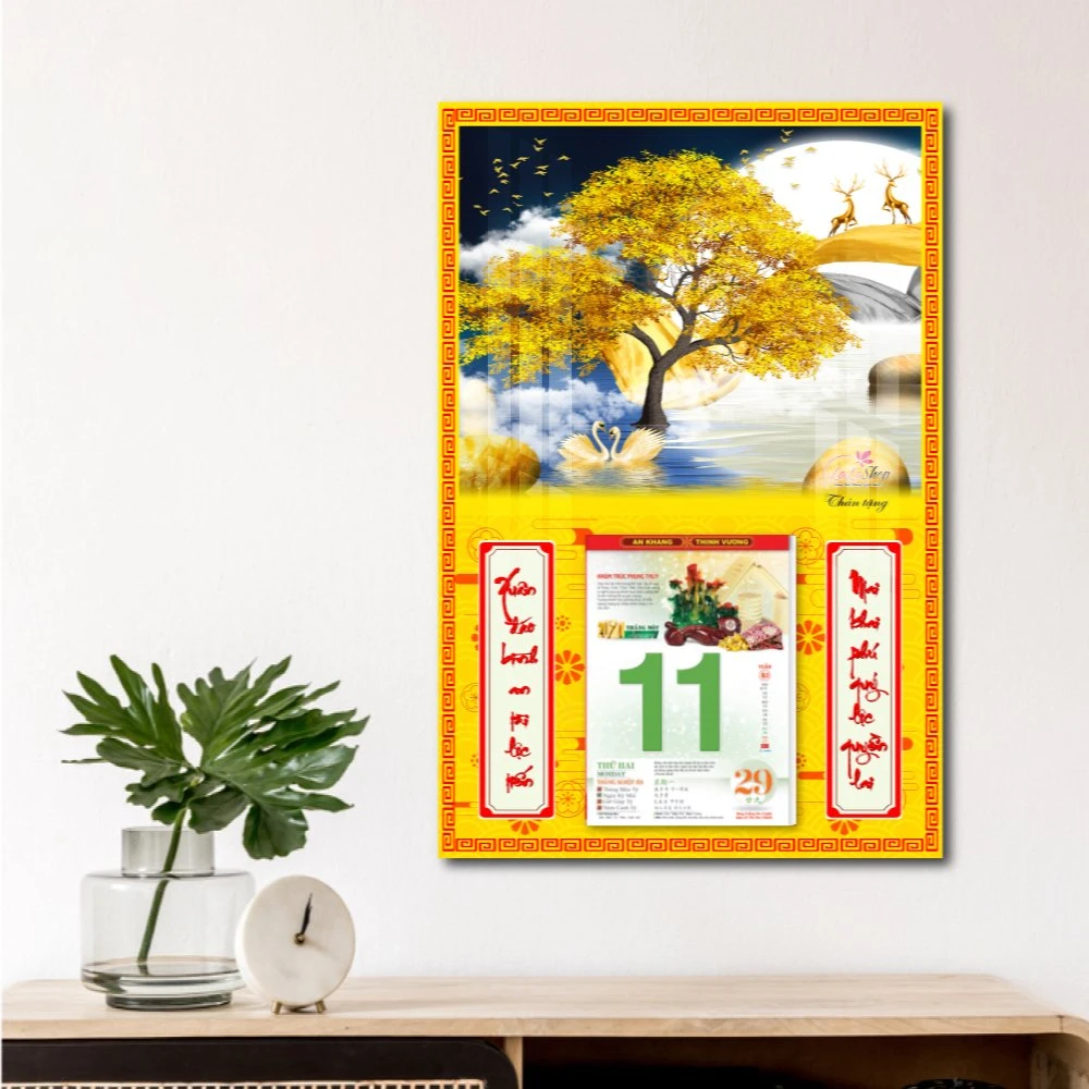 Lịch treo tường rừng vàng và trăng đêm 2023