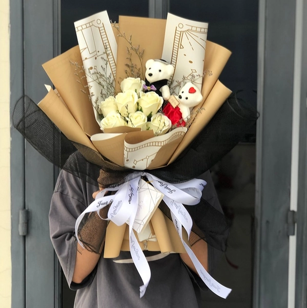 BÓ HOA SÁP VÀNG KÈM GẤU XINH XẮN