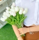 Cành hoa Tulip giả trang trí nhà cửa