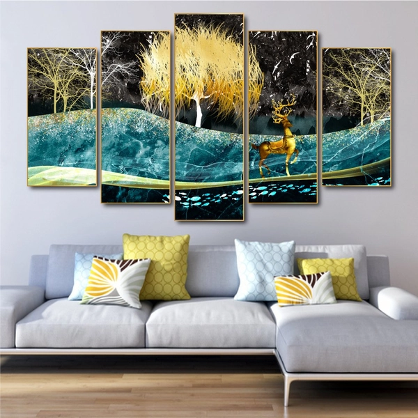 Tranh treo tường nai vàng và cây nghệ thuật