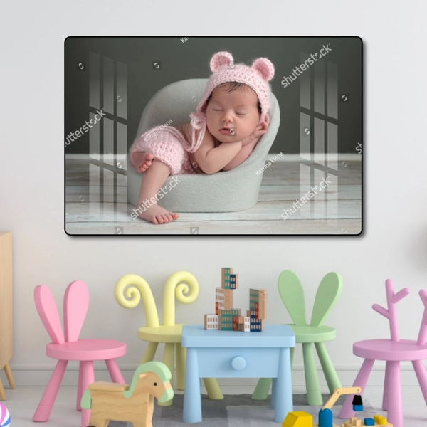 Tranh treo tường em bé ngủ đáng yêu